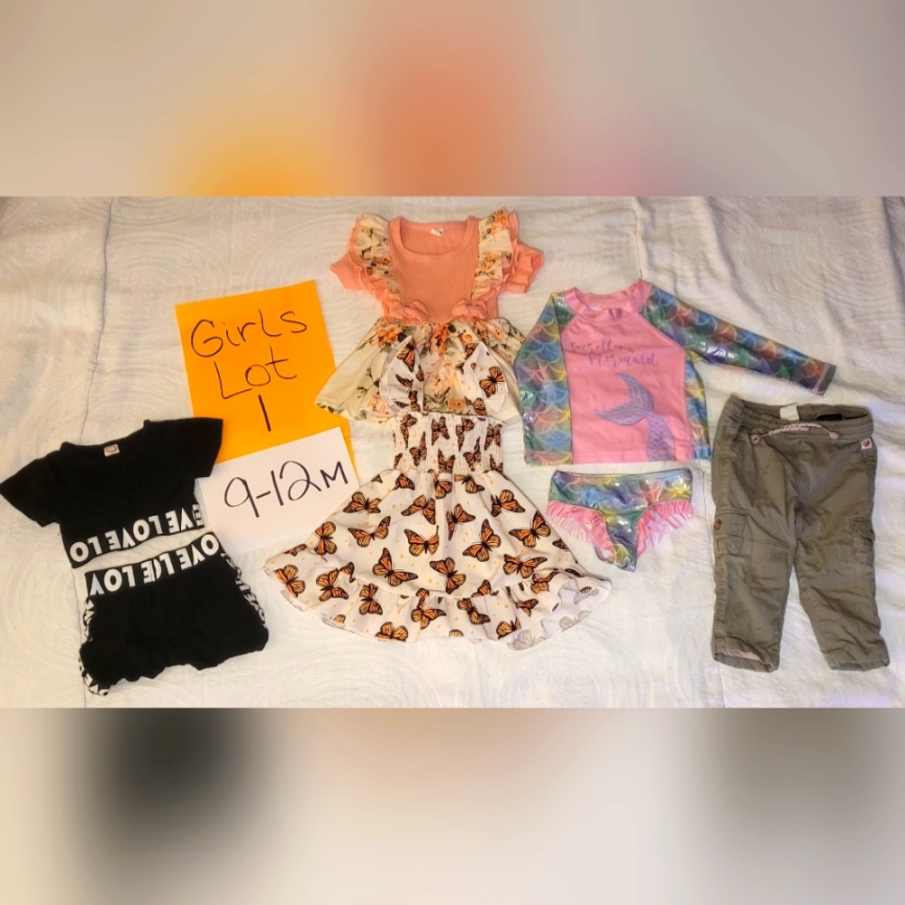 GIRLS 9-12M Lot 1 / Variety: Dresses (Spring), Swimsuit, Matching set, pants